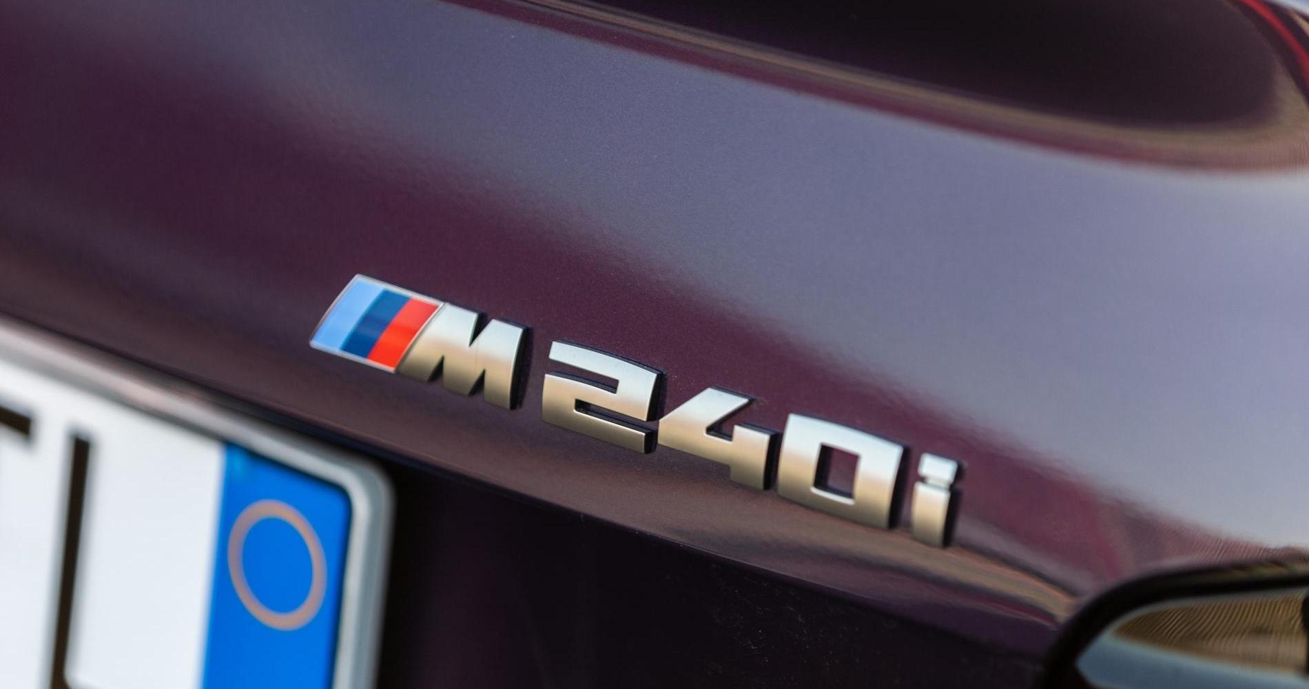 BMW M240i xDrive badge