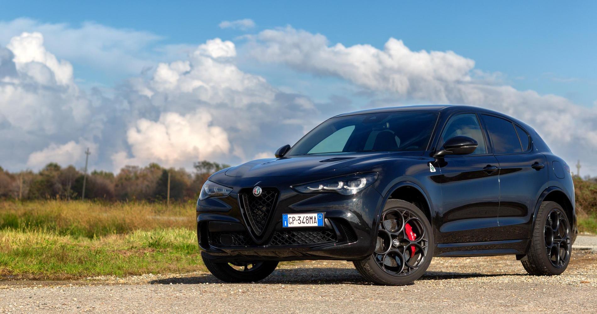 Alfa Romeo Stelvio Quadrifoglio 2024 14