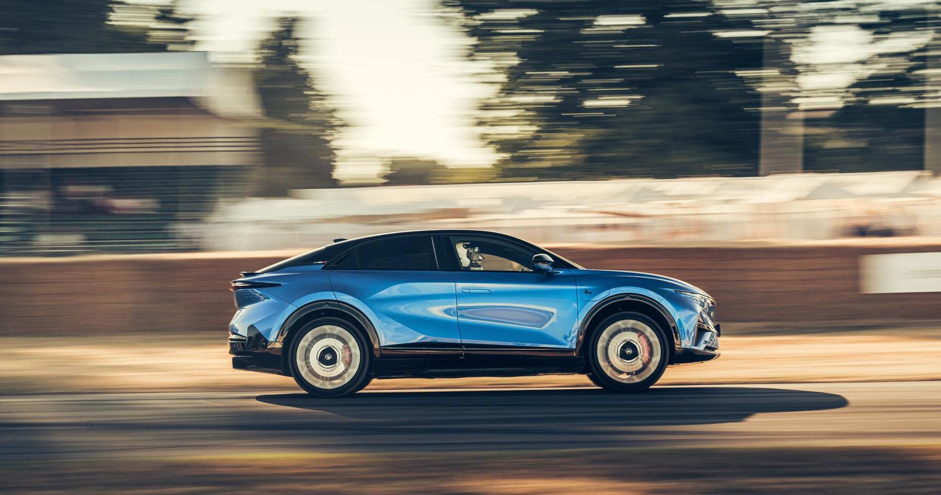 alpine a390 goodwood festival 2025