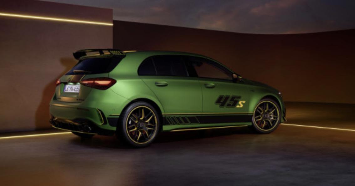AMG 45 S 4Matic limite edition green hell 3