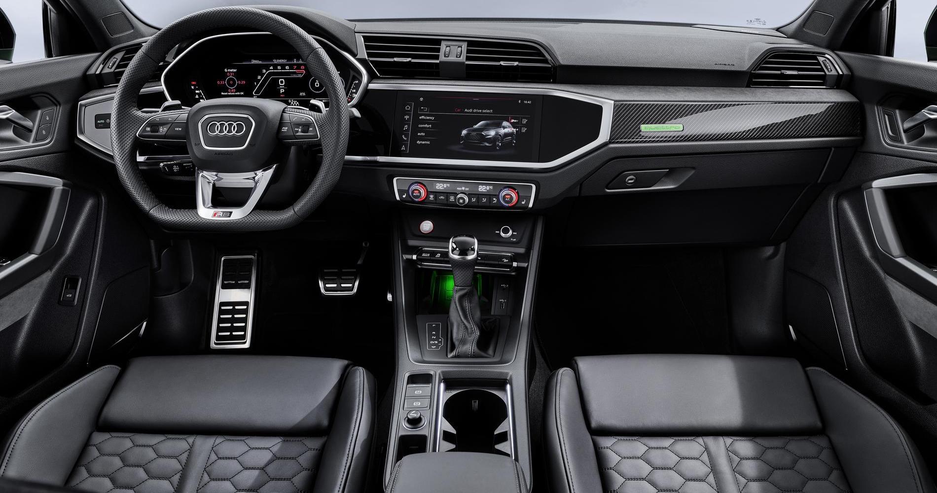 Audi RS Q3 Sportback interni