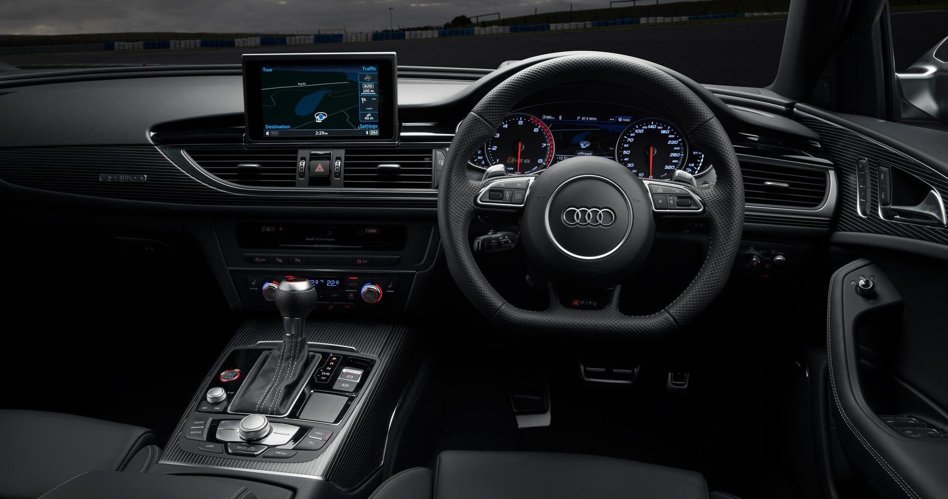 Audi RS6 Avant 8
