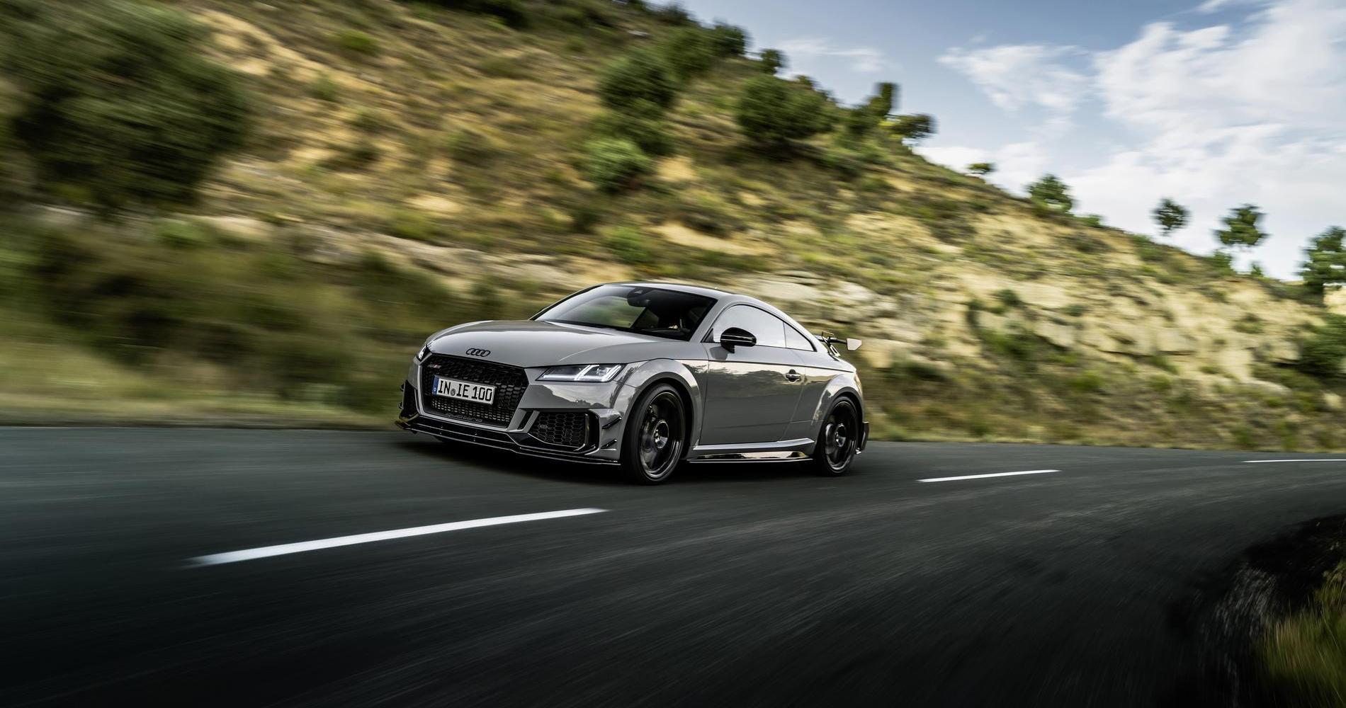 Audi TT RS Coupe iconic edition 5