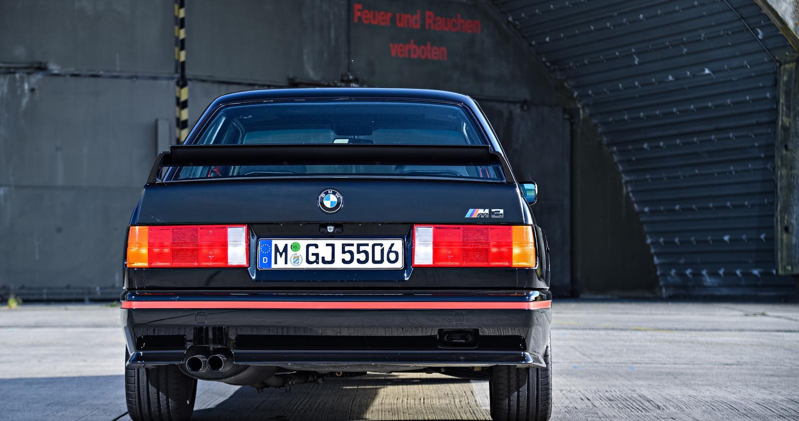 BMW M3 9 foto