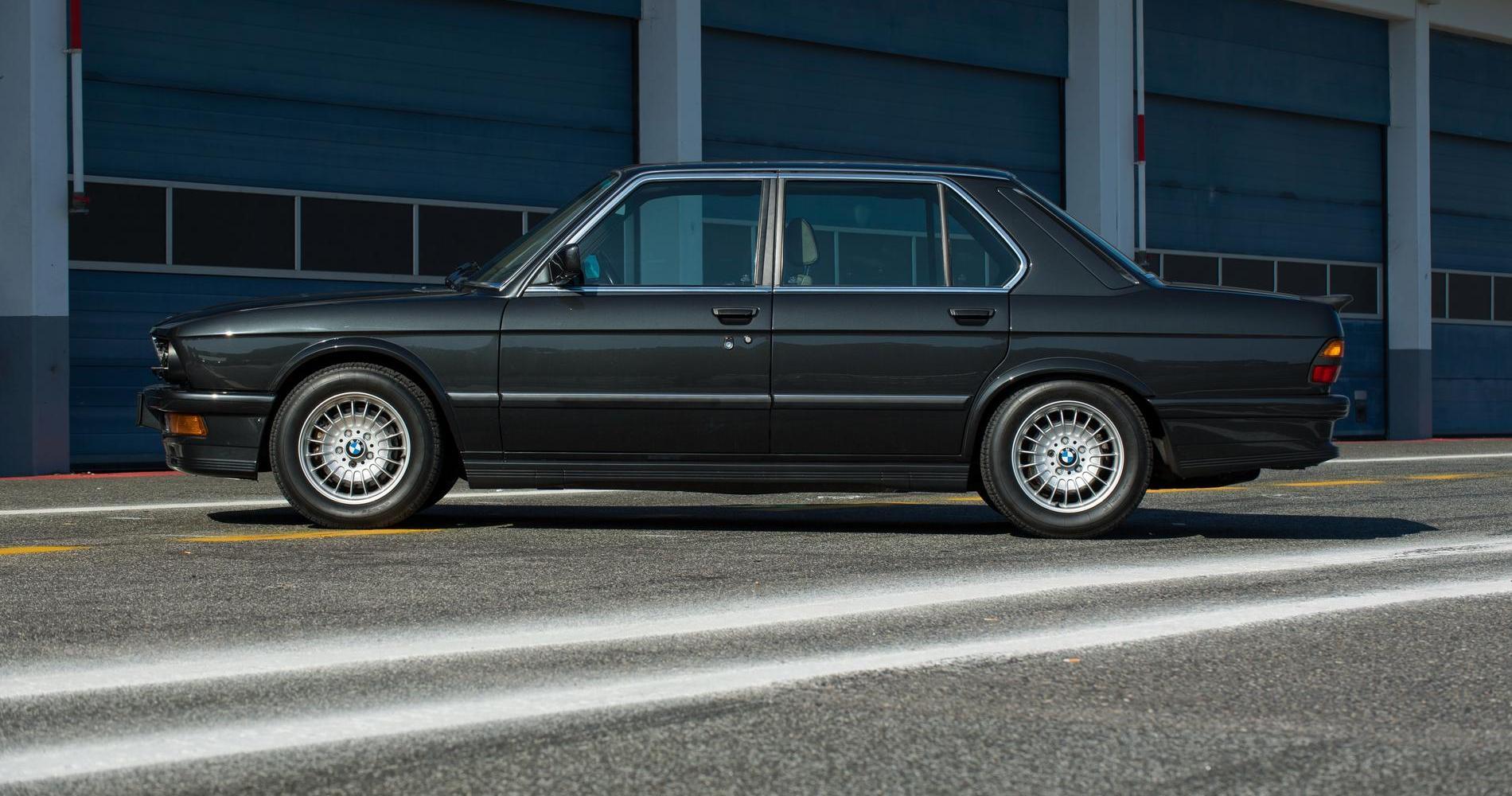 BMW m5 storia 4