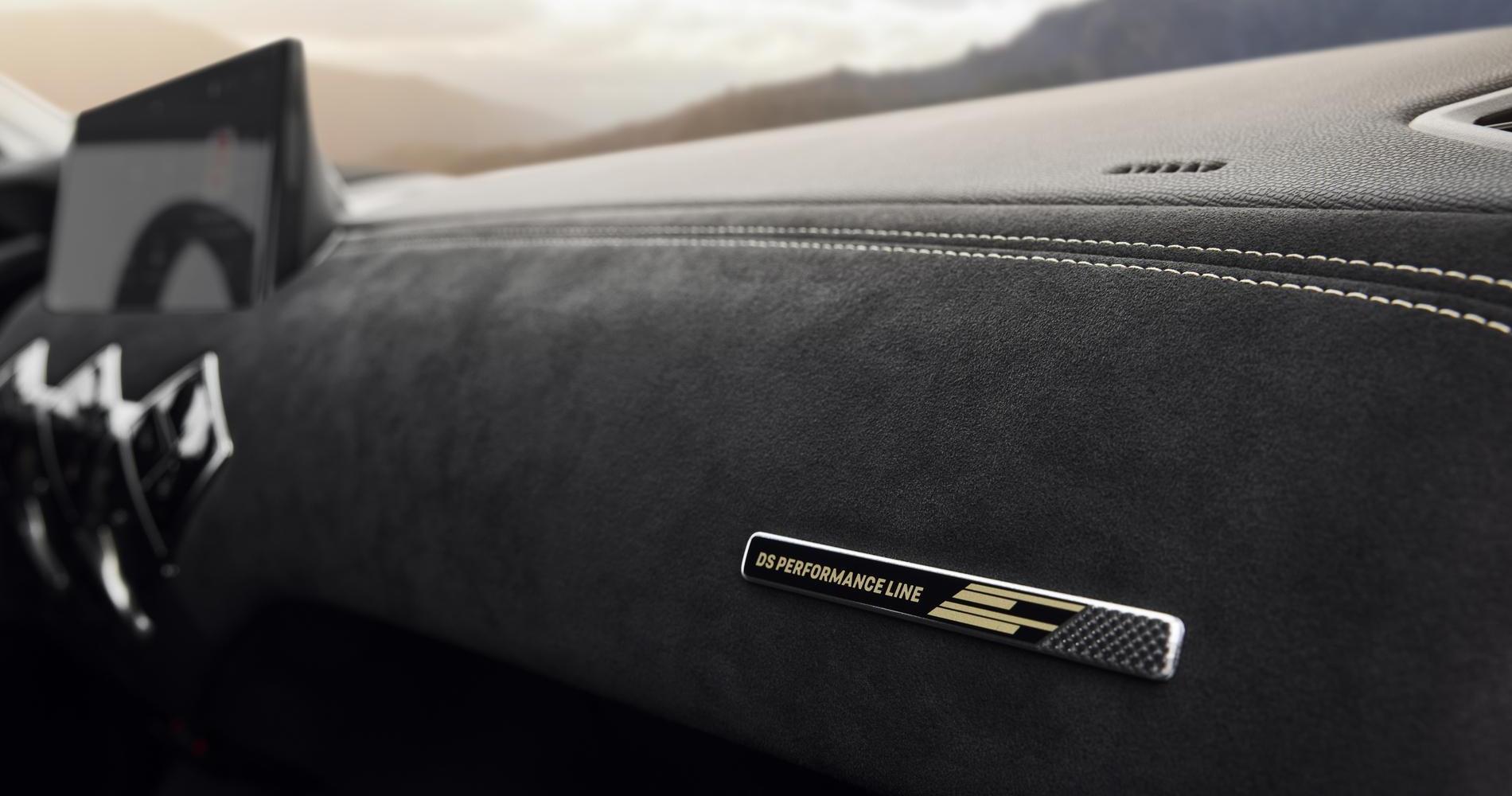 DS Automobioles Performance Line interni