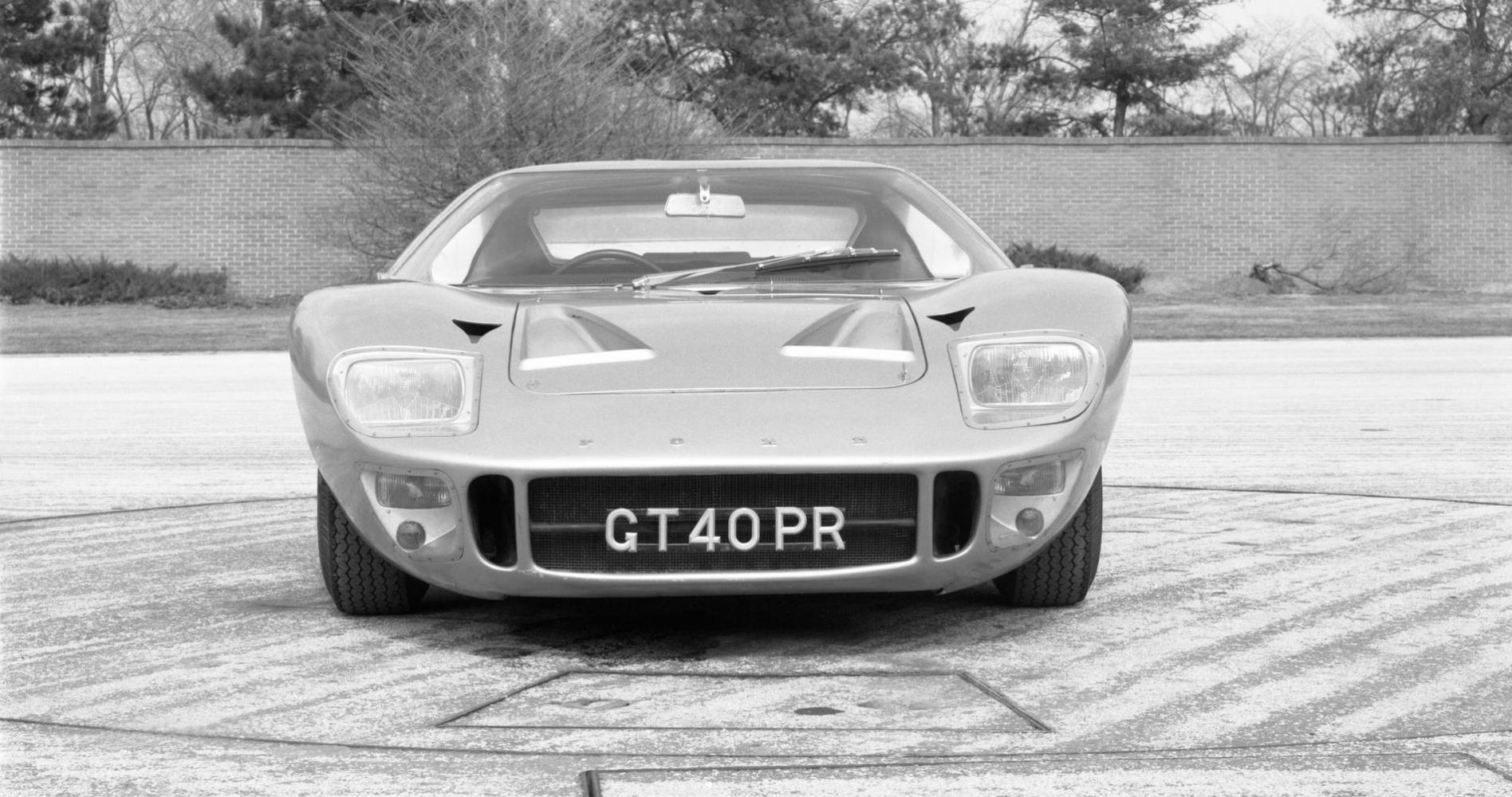 Ford GT40 frontale