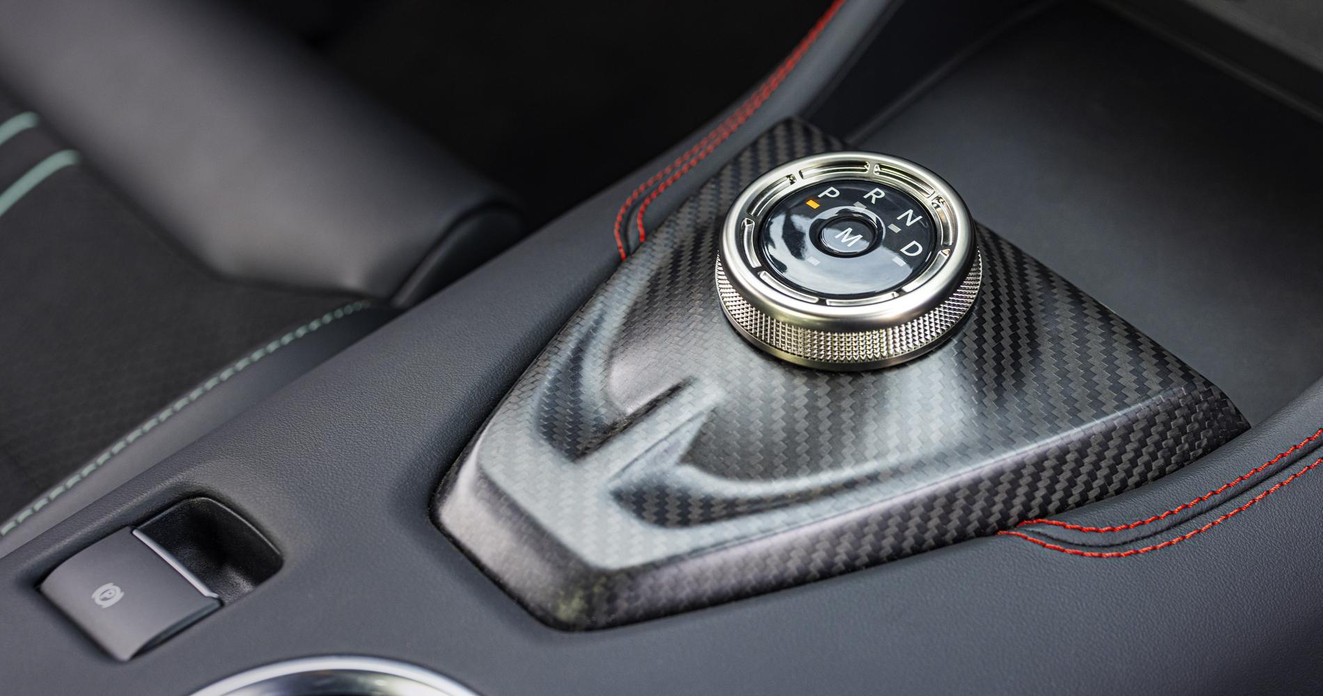 Ford Mustang Dark Horse SC 13