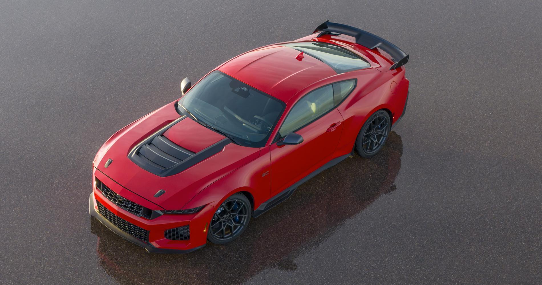 Ford Mustang Dark Horse SC 6