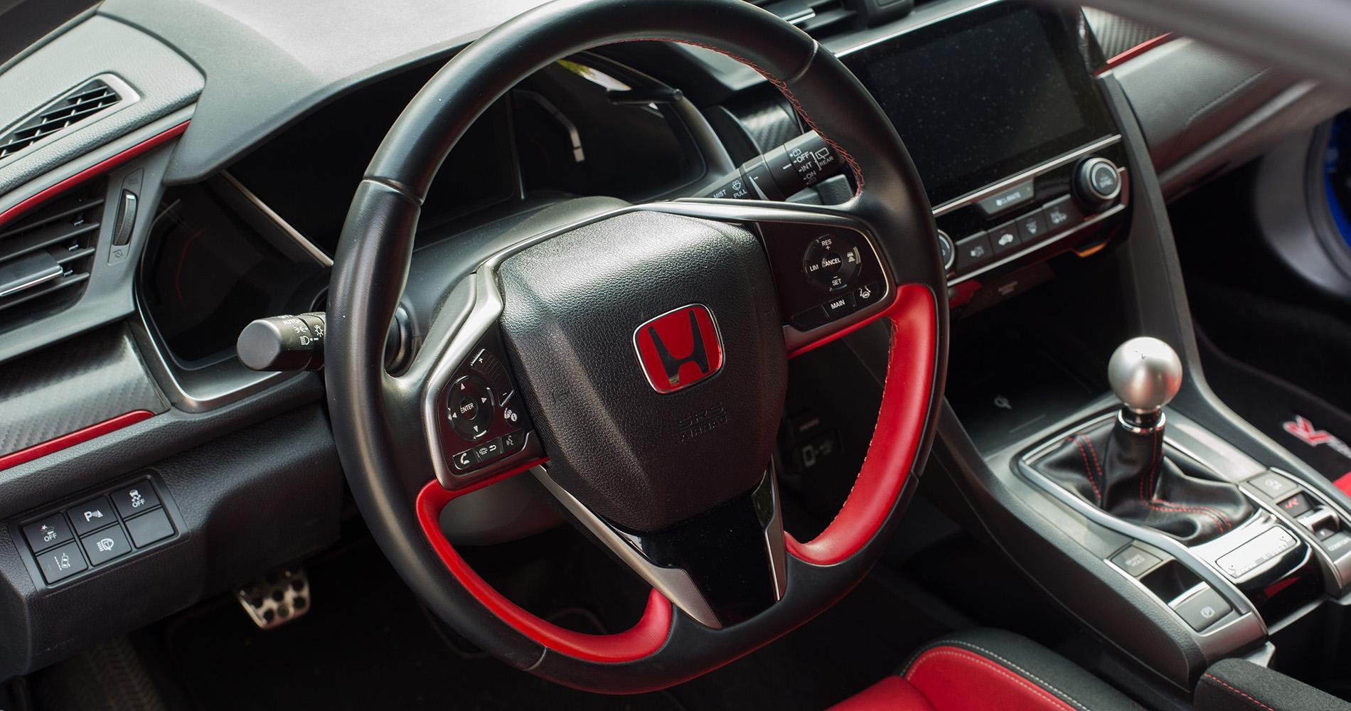 Honda Civic Type R dettaglio interni