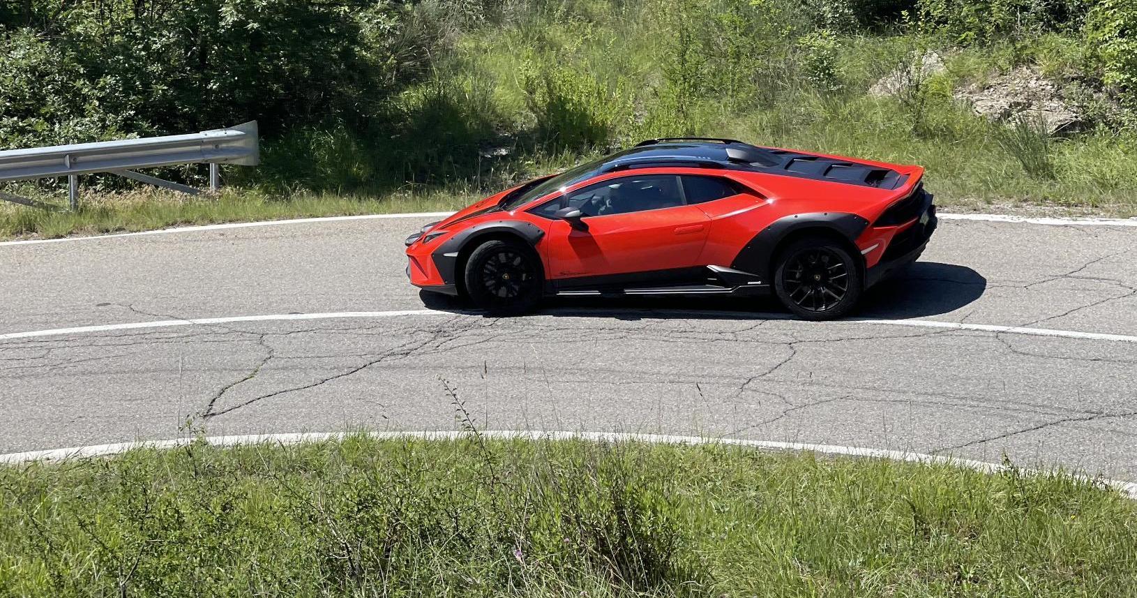 Lamborghini Huracan Sterrato prova 4