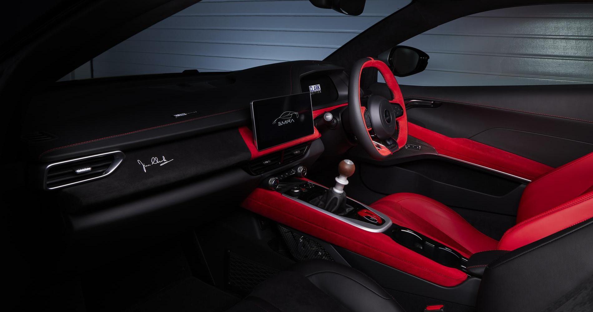 Lotus Emira Clark Edition abitacolo