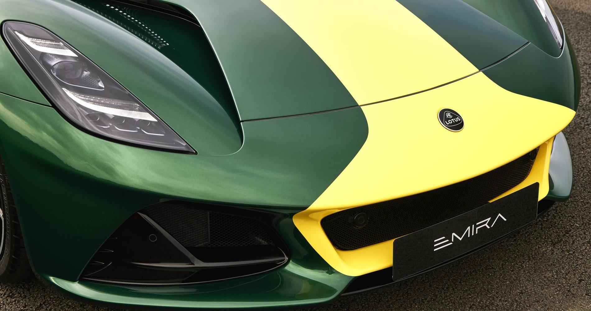 Lotus Emira Clark Edition livrea