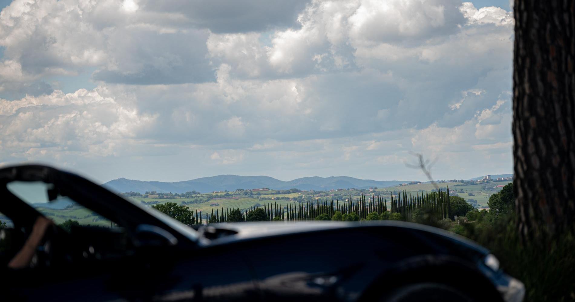 Mazda MX-5 ND Kazari cofano