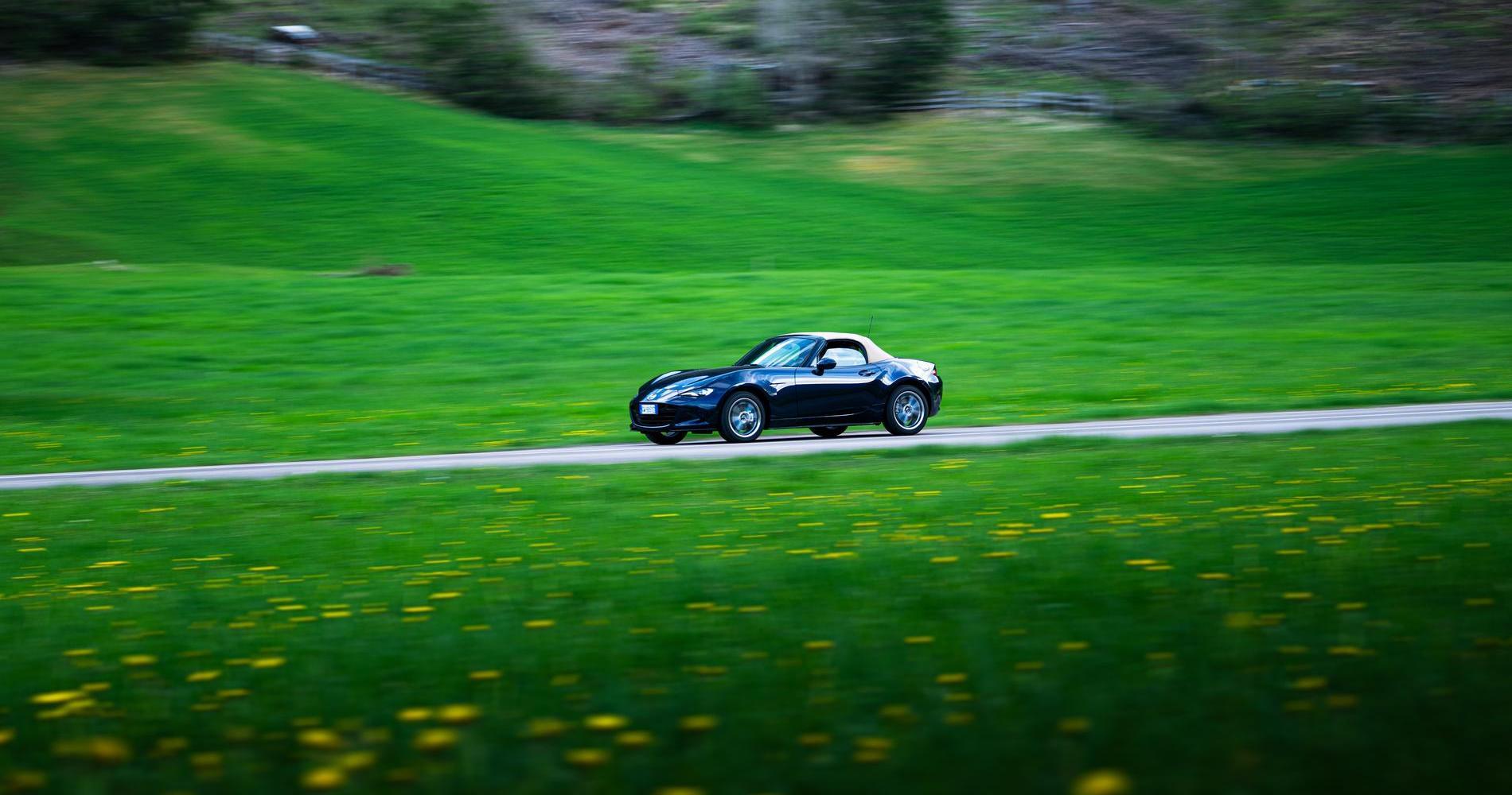 Mazda MX-5 ND Kazari foto