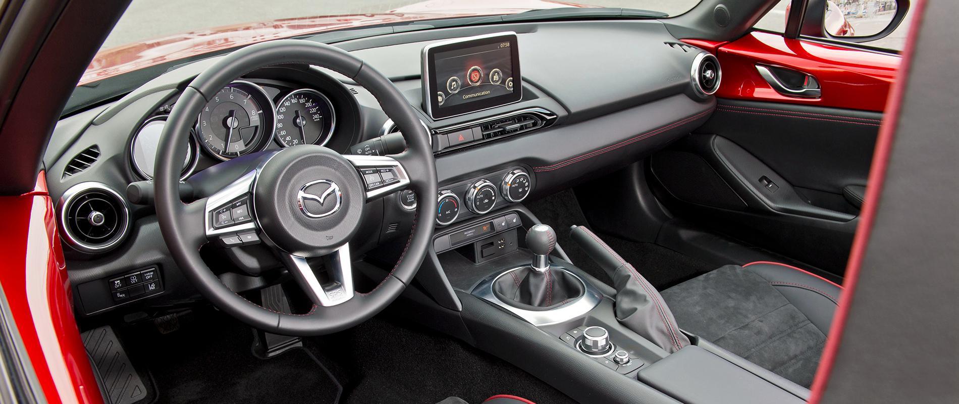 Mazda MX-5 Spider interni