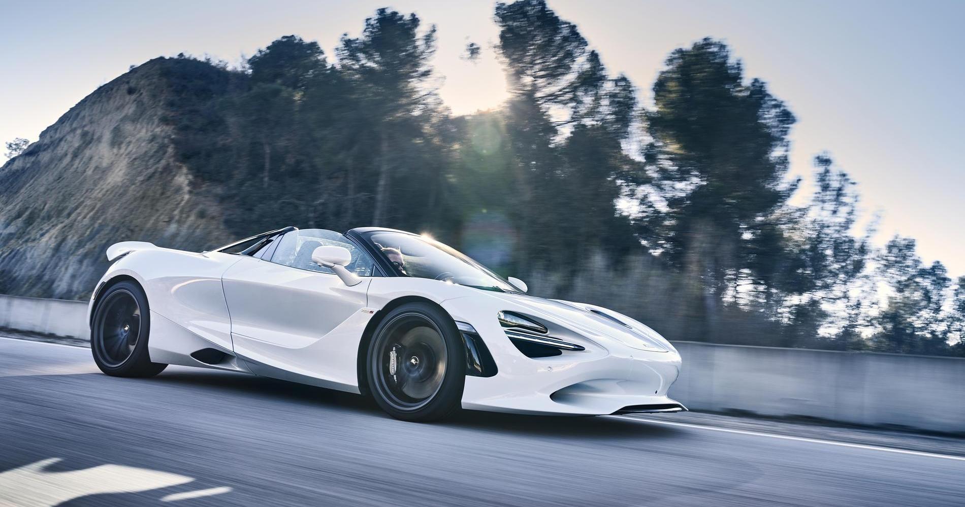 McLaren 750S bianca 4