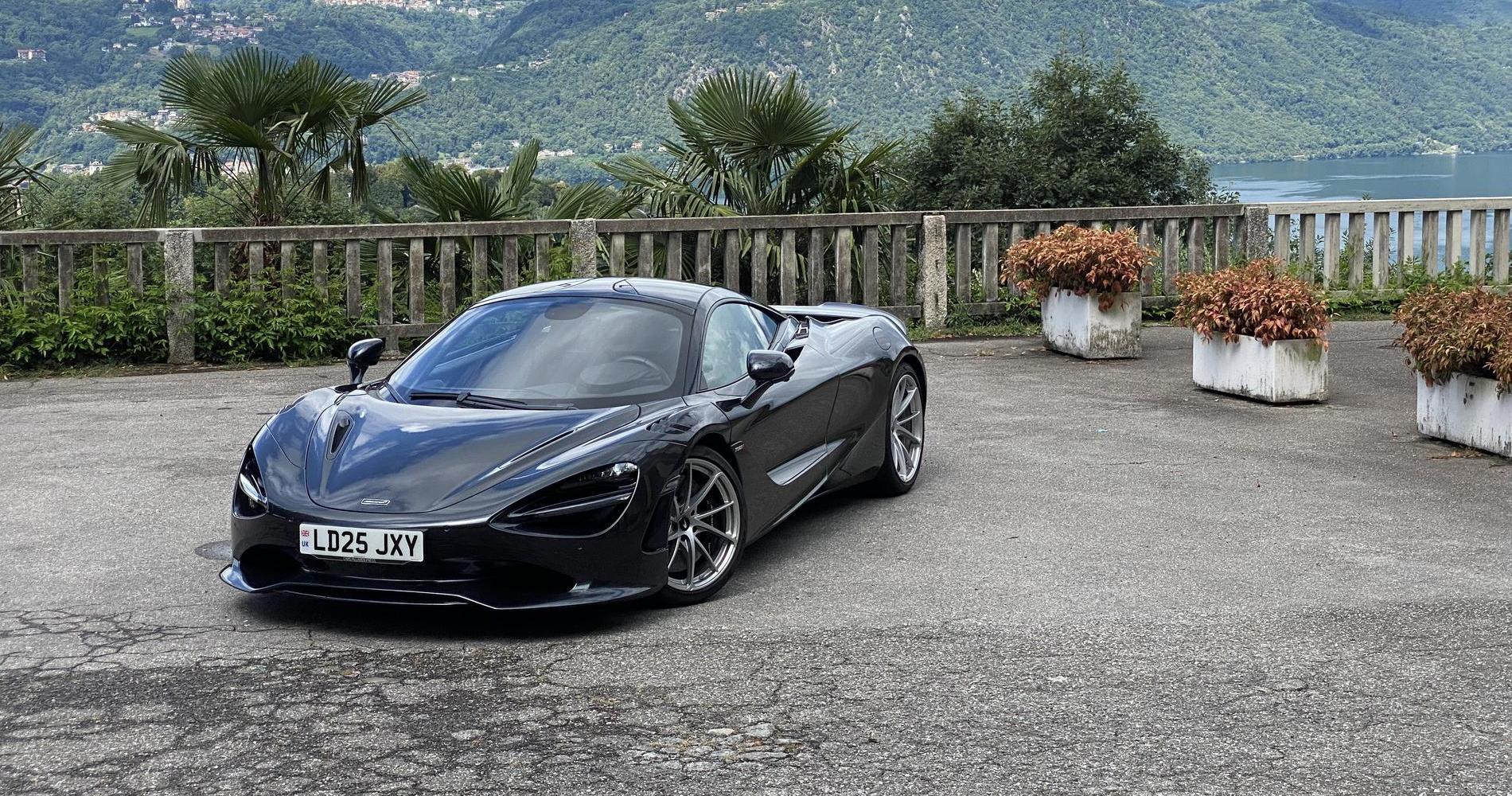 McLaren 750S prova su strada 4