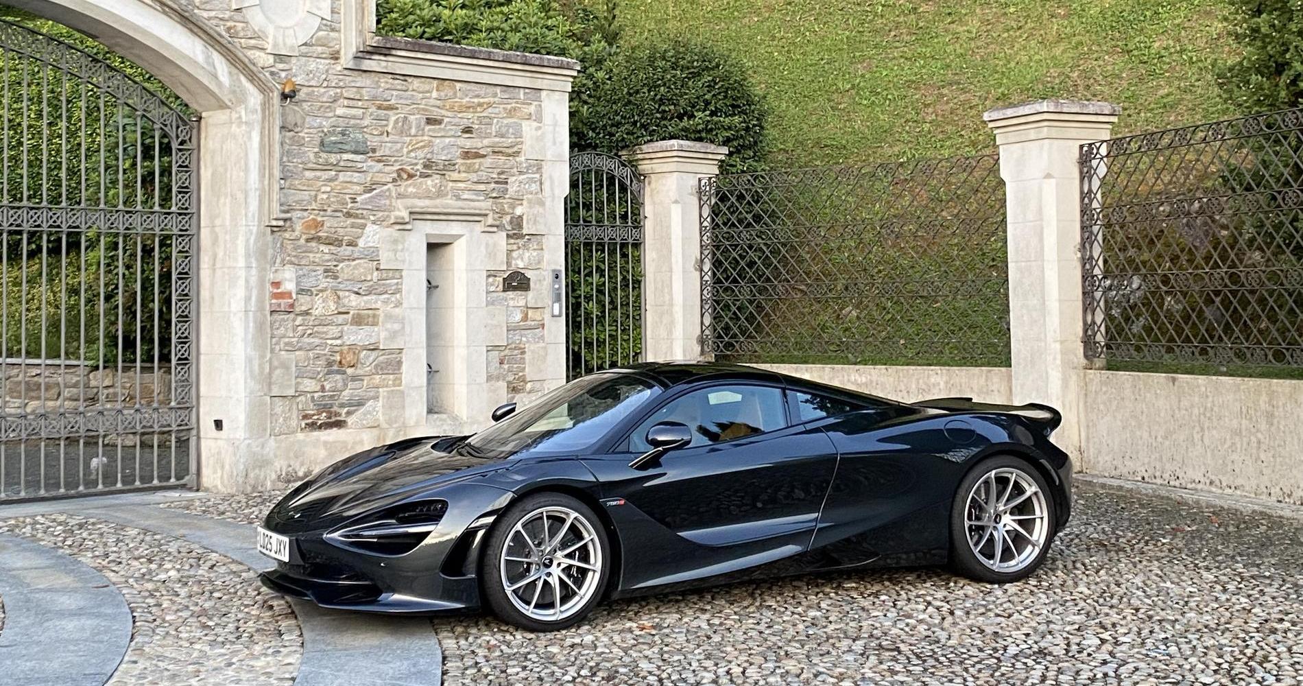 McLaren 750S prova su strada 7