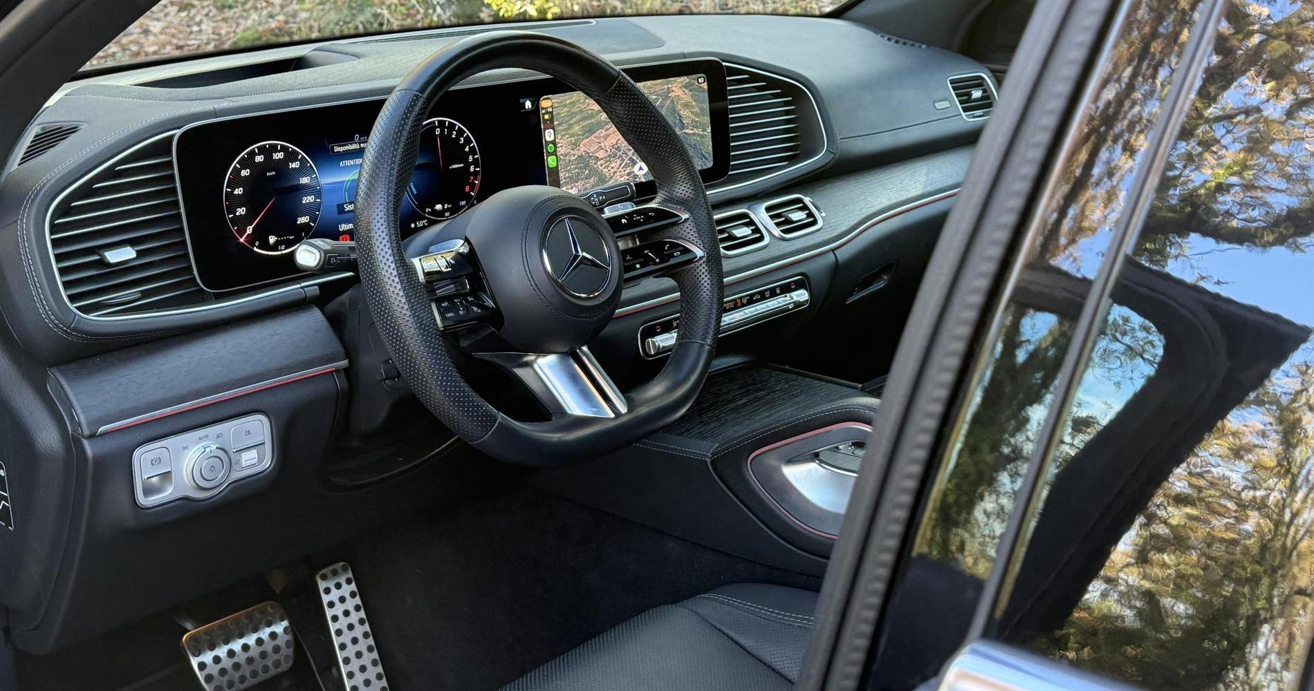 Mercedes-Benz GLE Coupe 400 e abitacolo