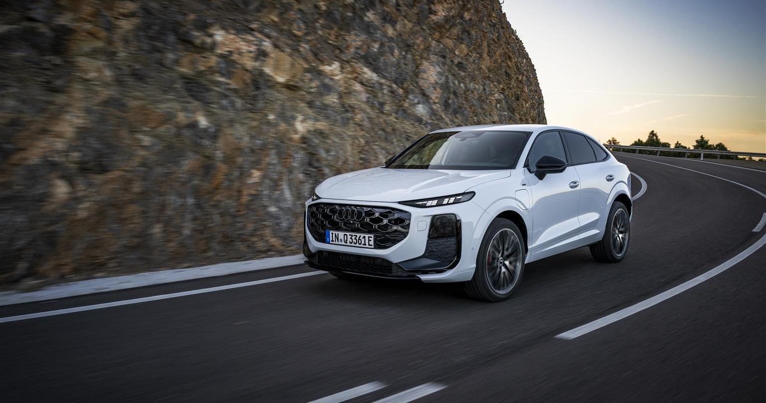 Nuova Audi Q3 Sportback 2025 foto
