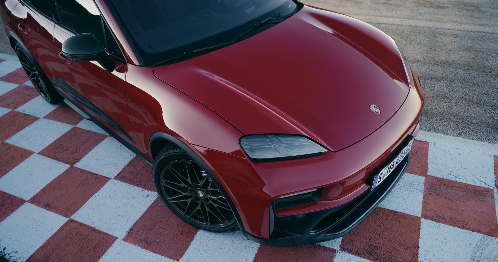 Nuova Porsche Macan GTS 2025 muso