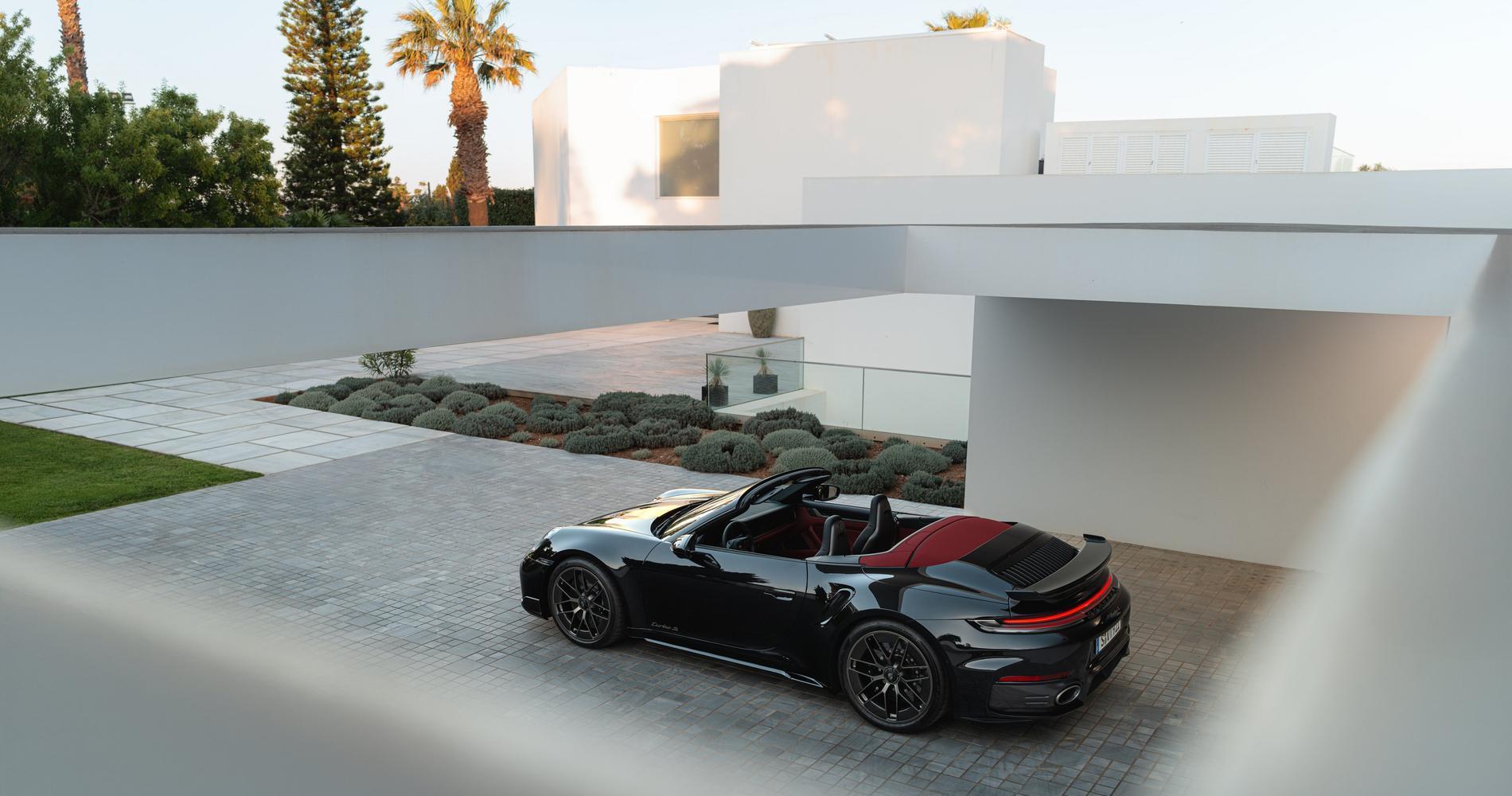 Porsche 911 Turbo S 2025 cabriolet