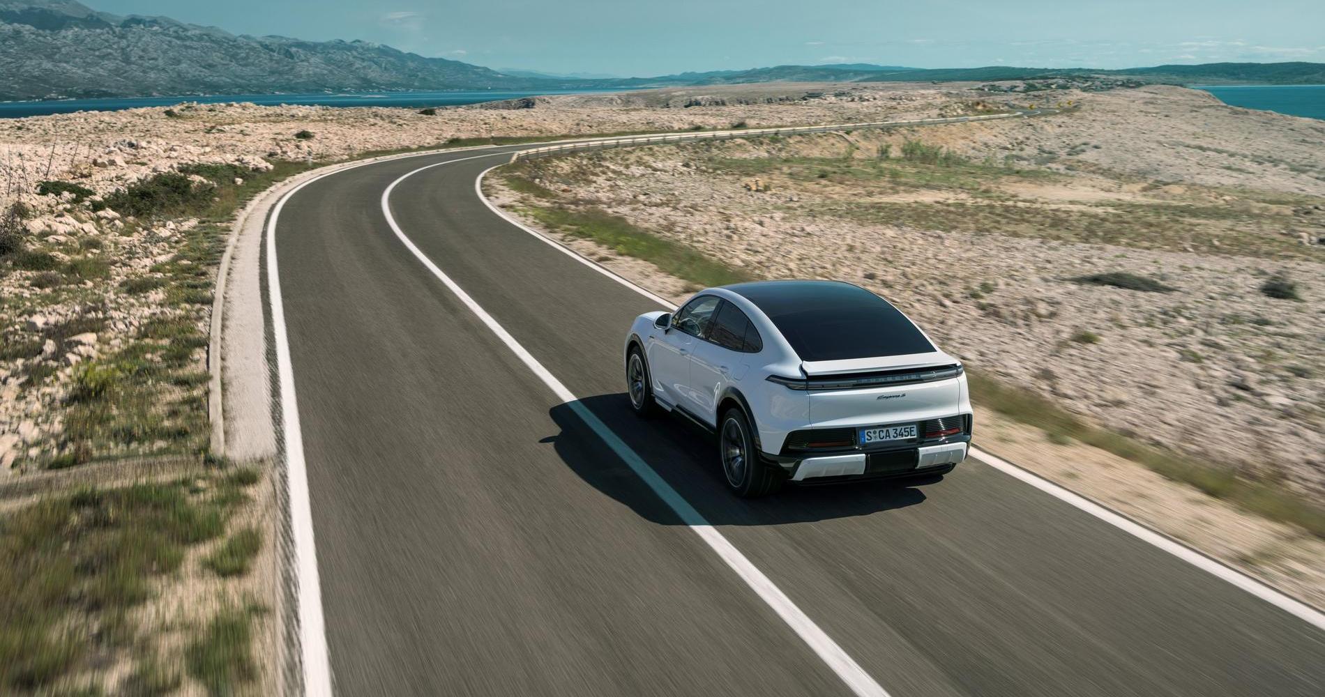 Porsche Cayenne Coupe elettrica 2026 5