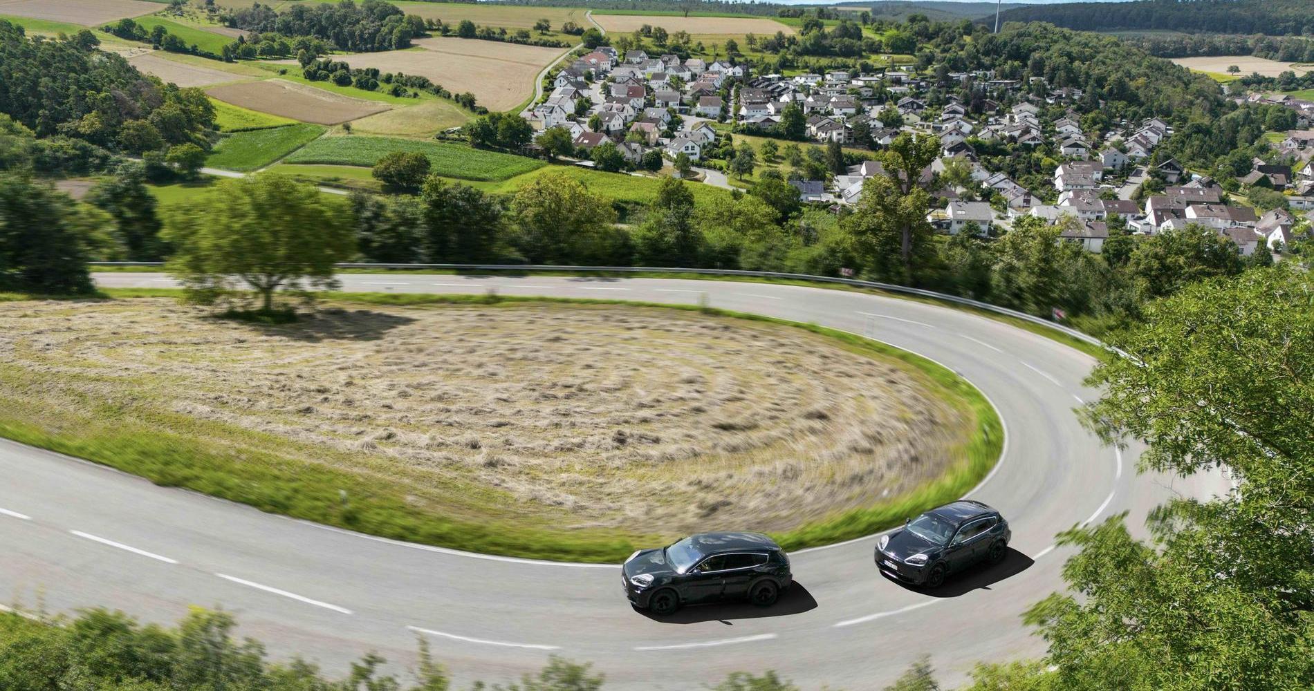 Porsche Cayenne ibrida elettrica e benzina per i prossimi 10 anni 4