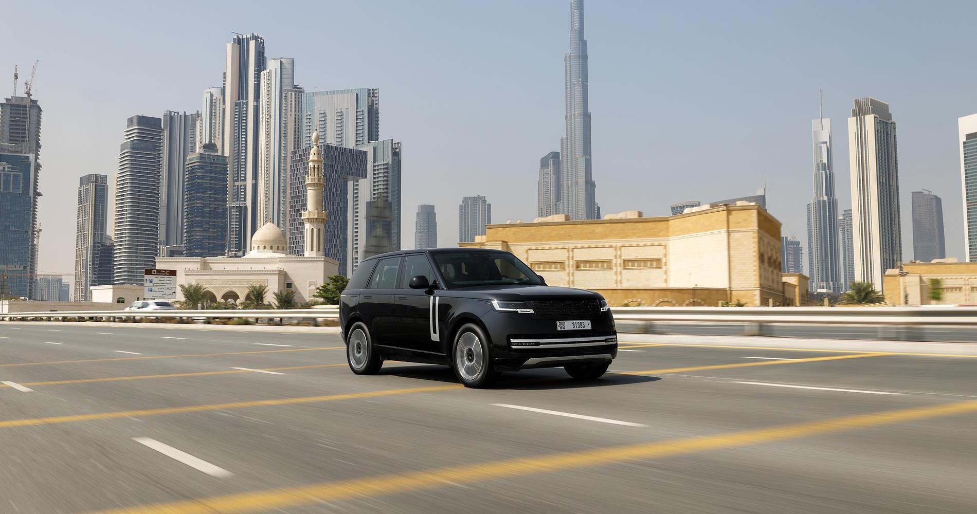 Range Rover Electric 8