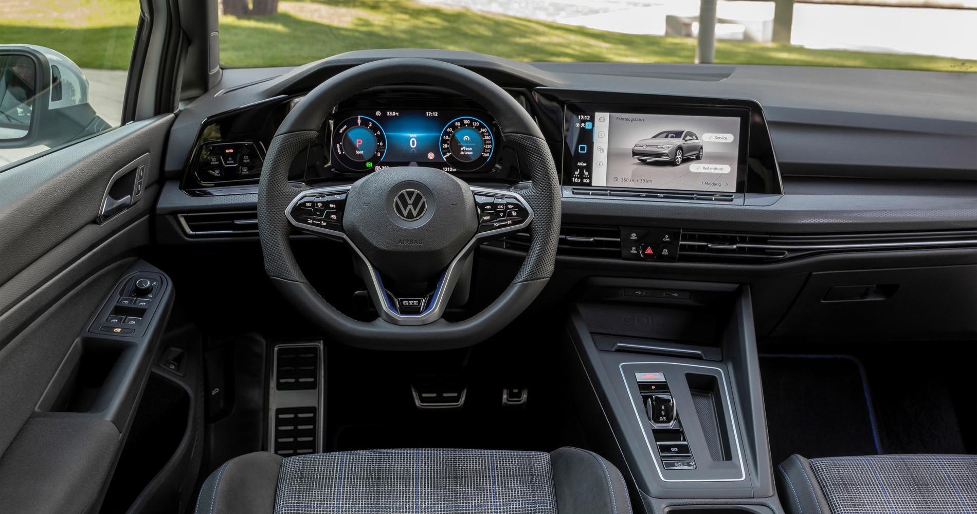 Volkswagen Golf GTE 2021 bianca 7