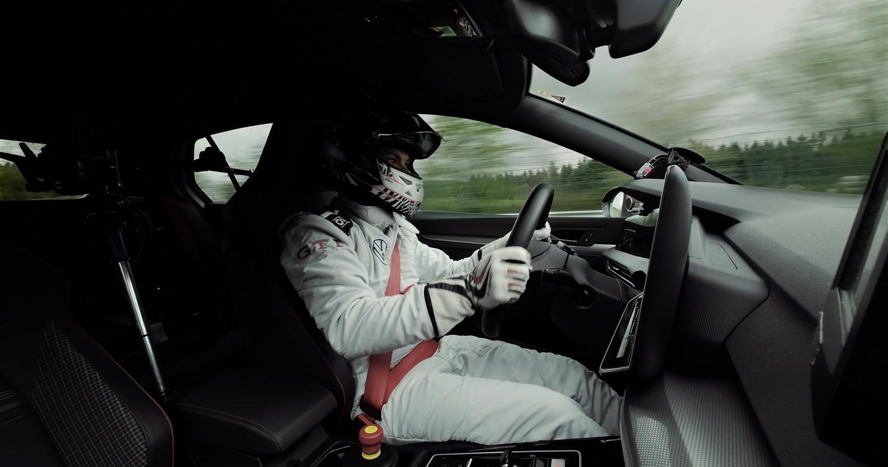 Volkswagen Golf GTI Edition 50 record nurburgring 3