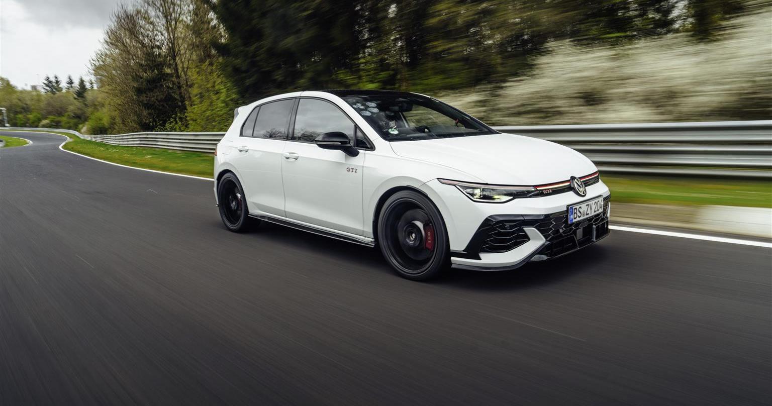Volkswagen Golf GTI Edition 50 record nurburgring 4