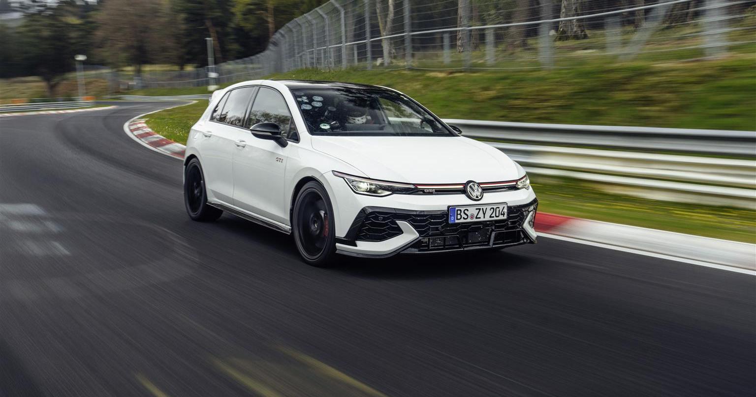Volkswagen Golf GTI Edition 50 record nurburgring