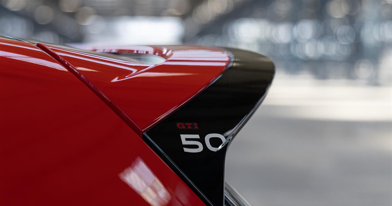 VW Golf GTI Edition 50 8