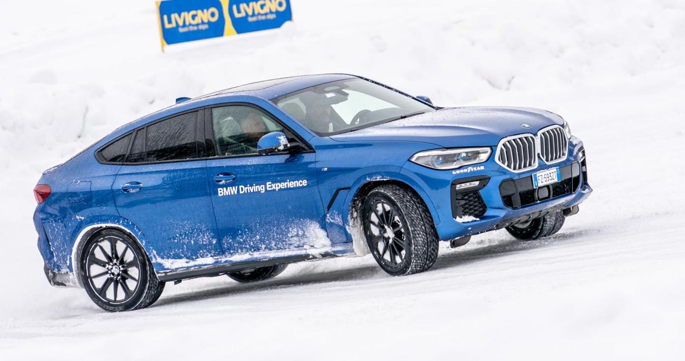 BMW X6 50i