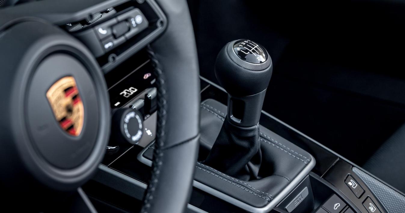 Porsche 911 cambio manuale