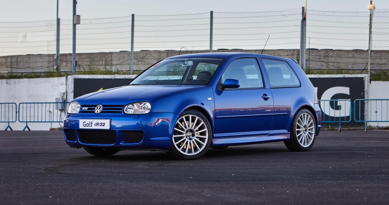 Volkswagen golf r32 storia