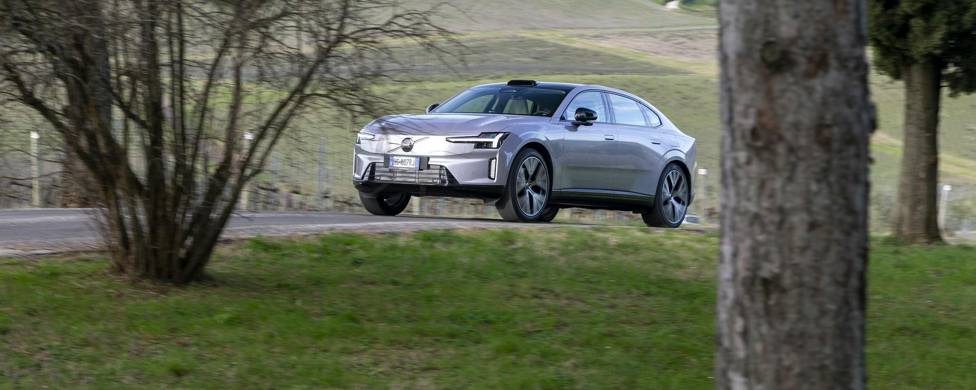volvo es90 recensione test drive prezzi