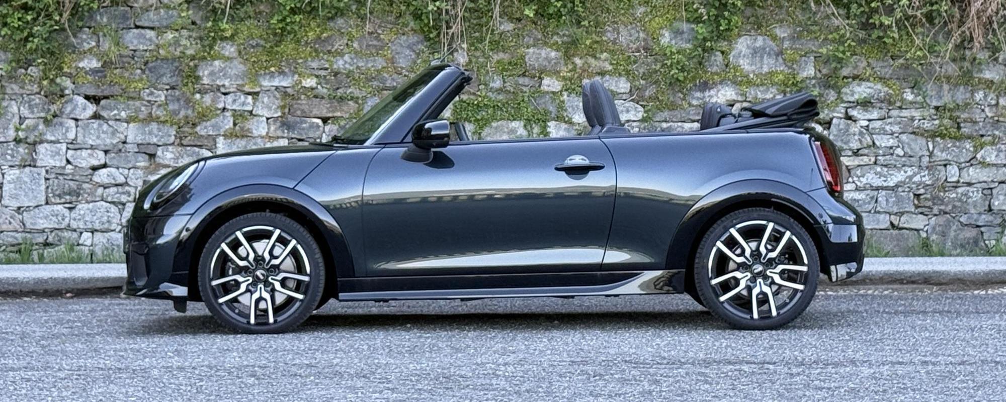 mini cabrio john cooper works recensione