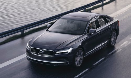 Volvo S90 Recharge T8 AWD Recharge automatico Plus Dark