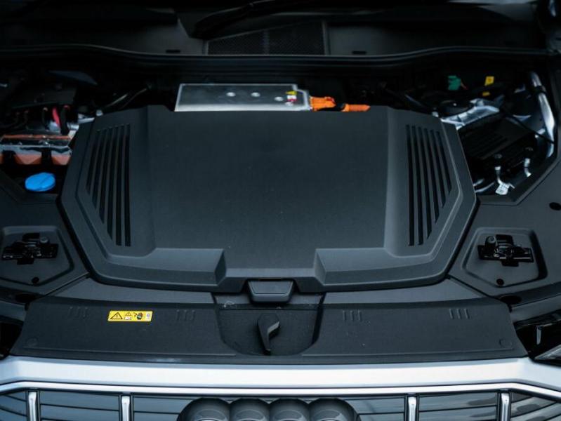 Audi e-tron Sportback S sportiva baule