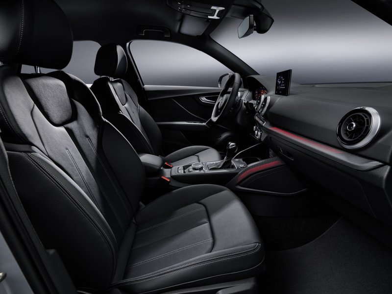 Audi Nuova Q2 interni 1