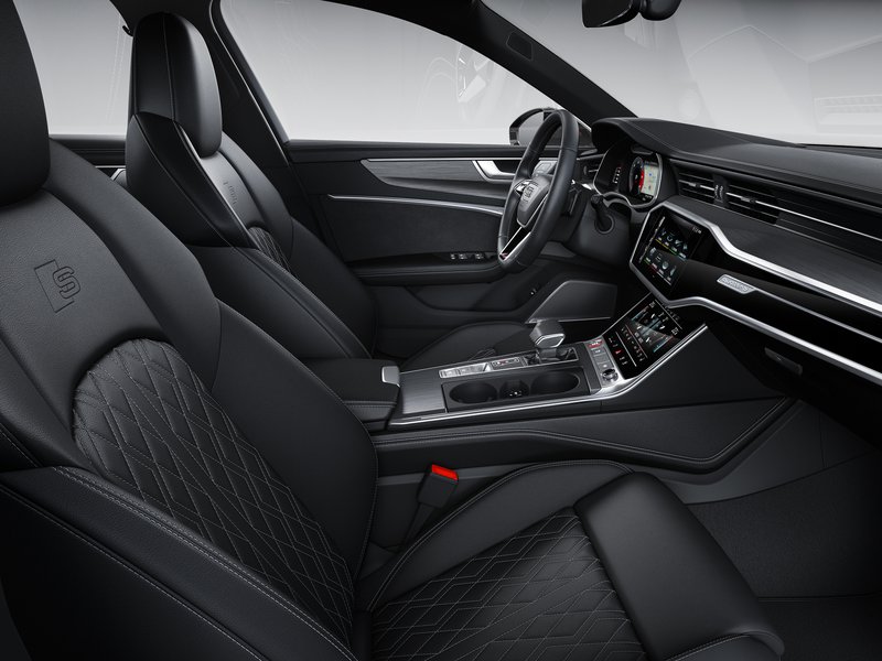 Audi S6 Avant interni 1