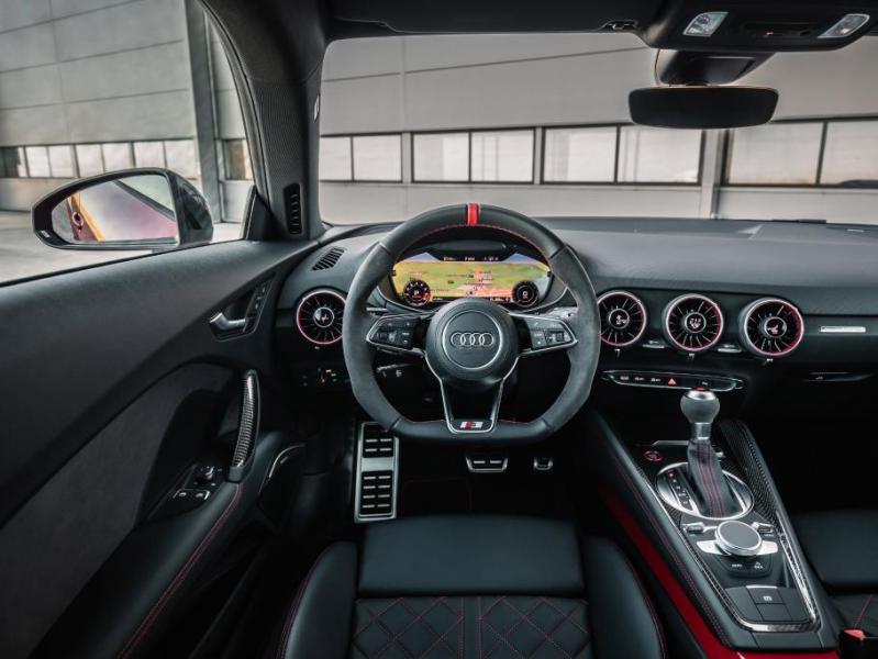 Audi TTS coupe frontale volante
