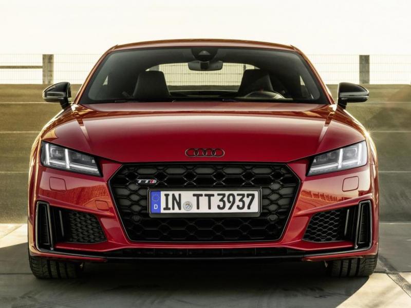 Audi TTS coupe frontale