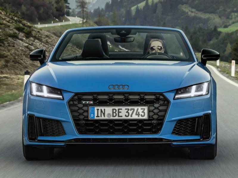Audi TTS Roadster blu