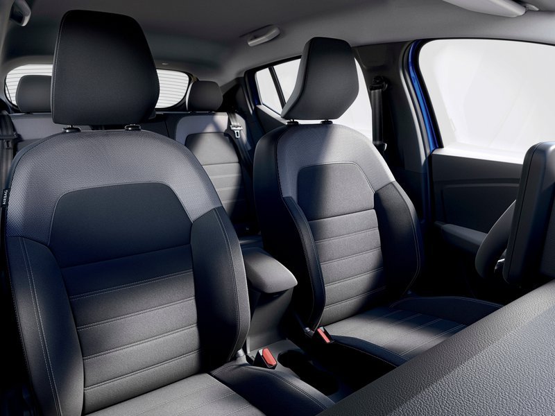 Dacia Nuova Sandero interni 1