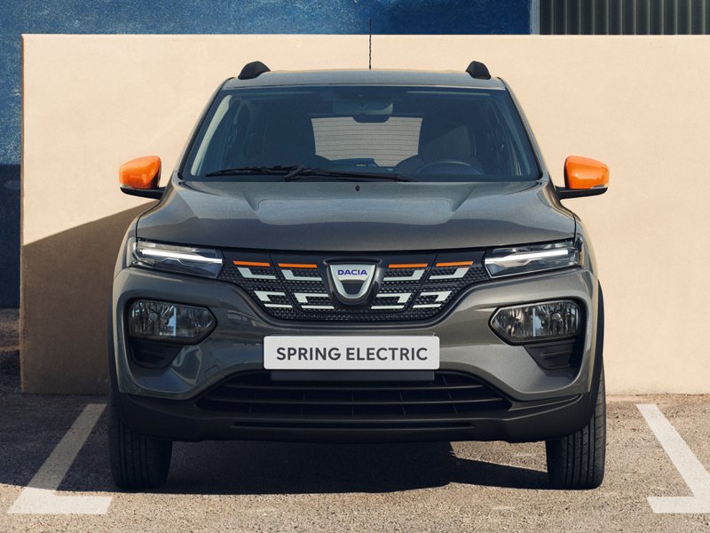 Dacia Spring anteriore