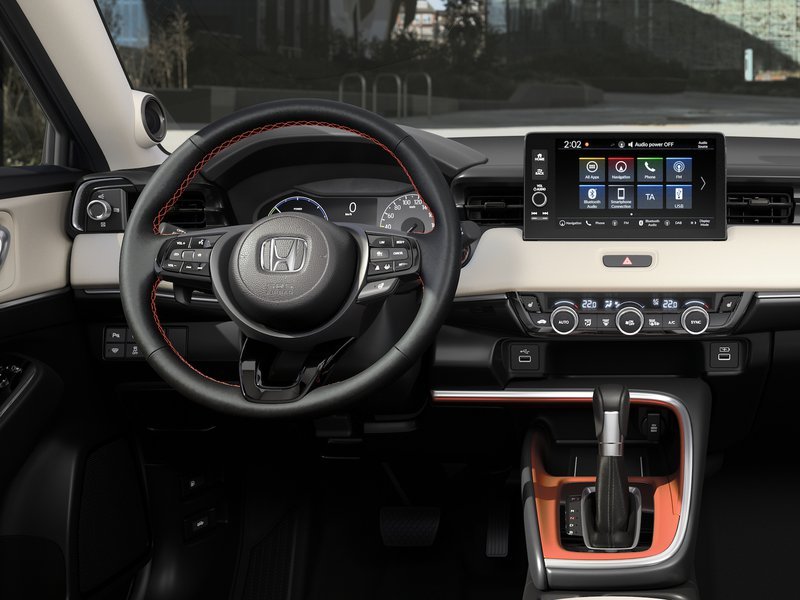 Honda HR-V Hybrid interni 2